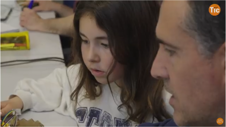 Taller digitals de robòtica educativa del Punt TIC Biblioteca Roca Umbert de Granollers