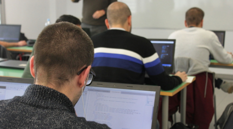 Alumnat de la formació de l'ACTIC a la Fundación Esplai Alumnat de la formació de l'ACTIC a la Fundación Esplai