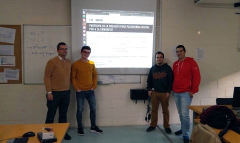 Alumnes de l'IES Carles Vallbona