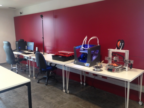 Laboratorio de Fabricación de Viladecans Laboratorio de Fabricación de Viladecans