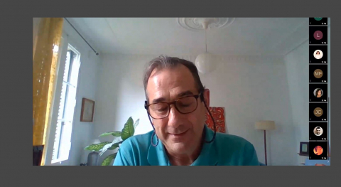 Julio Zino ens explica les eines TIC a les presons durant el confinament. Julio Zino ens explica les eines TIC a les presons durant el confinament.