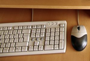Imatge genèrica de teclat i ratolí Imatge genèrica de teclat i ratolí