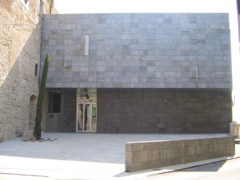 Biblioteca Ramon Bordas i  Estragués