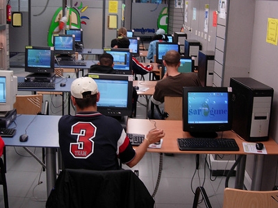 Incñusió digital. Imatge amb llicència CC BY-NC-SA 2.0 de Asociación Sartu-Álava Incñusió digital. Imatge amb llicència CC BY-NC-SA 2.0 de Asociación Sartu-Álava