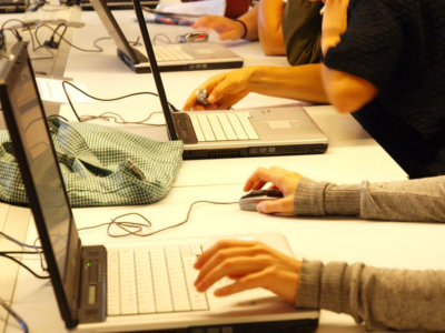 Formació de formadores Formació de formadores