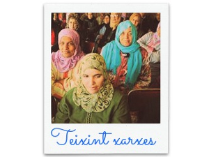 Teixint xarxes, a l'Òmnia La Font dels Capellans Teixint xarxes, a l'Òmnia La Font dels Capellans