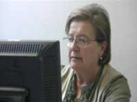 Participant del taller "Compara preus i estalvia per Internet" del Punt TIC Roca Umbert de Granollers