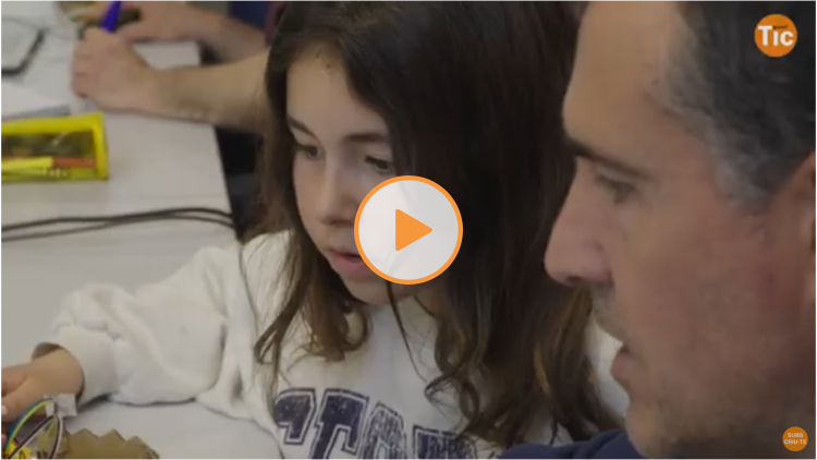 Taller digitales de robótica educativa del Punt TIC Biblioteca Roca Umbert de Granollers Taller digitales de robótica educativa del Punt TIC Biblioteca Roca Umbert de Granollers