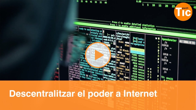 Embedded thumbnail for Què és la descentralització de la web?
