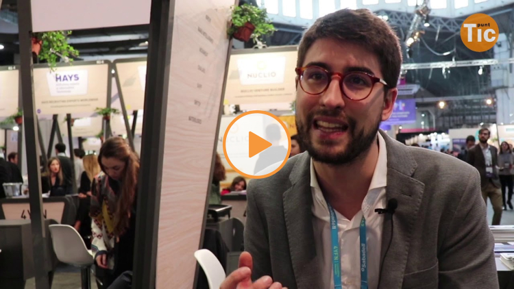 Embedded thumbnail for El primer exoesquelet econòmic i lleuger es presenta al 4YFN